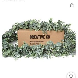 Decorative fake eucalyptus strands